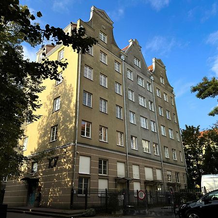 Flatbook - Old Town Apartments Ogarna Гданск Екстериор снимка